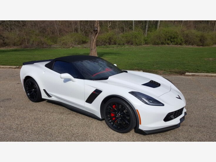 Thumbnail Photo undefined for 2015 Chevrolet Corvette Z06 Convertible